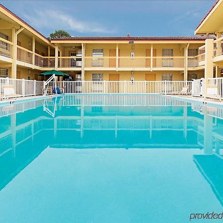 Days Inn By Wyndham Jacksonville Baymeadows Eksteriør billede