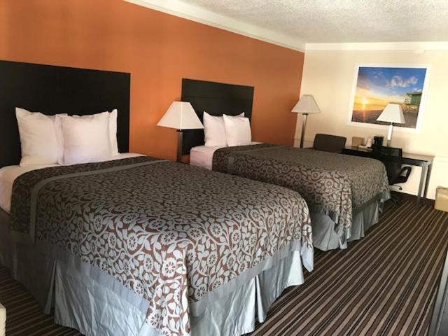 Days Inn By Wyndham Jacksonville Baymeadows Eksteriør billede